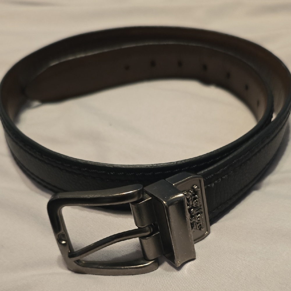 Classic Black Leather Men’s Belt with Silver Buckle
